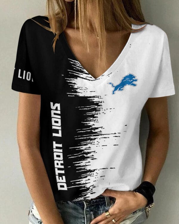 Detroit Lions Summer V-neck Women T-shirt BG18 - Image 3