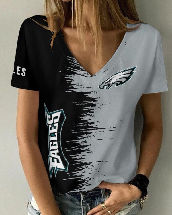 Philadelphia Eagles Summer V-neck Women T-shirt BG07 - Image 6