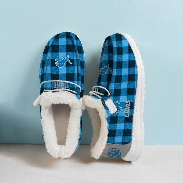 Detroit Lions Fuzzy Dude Shoes Winter Collection AMCFDUDE000076 - Image 2