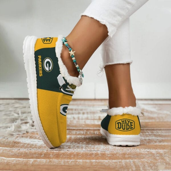 Green Bay Packers Fuzzy Dude Shoes Winter Collection AMCFDUDE000044 - Image 3