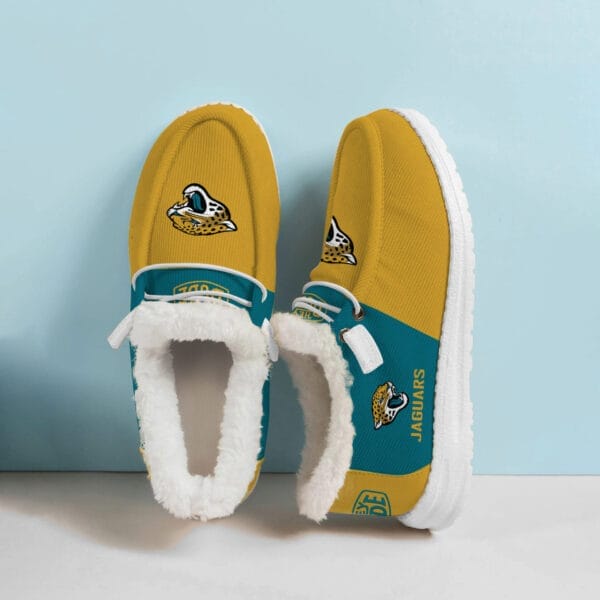 Jacksonville Jaguars Fuzzy Dude Shoes Winter Collection AMCFDUDE000047 - Image 2