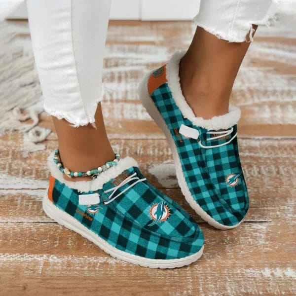 Miami Dolphins Fuzzy Dude Shoes Winter Collection AMCFDUDE000084
