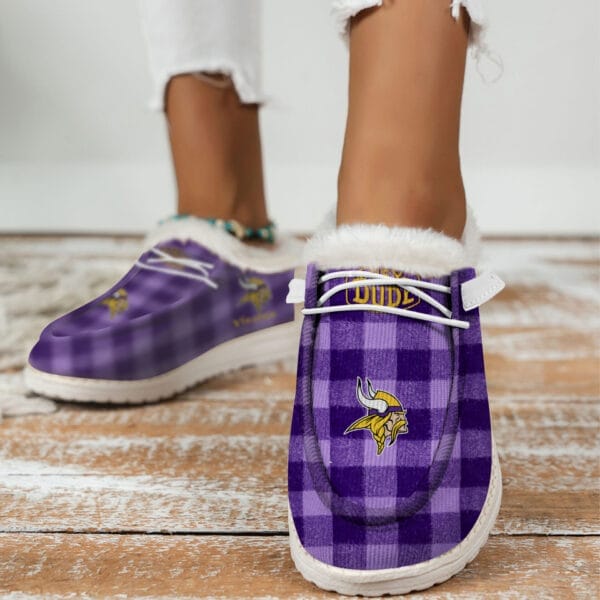 Minnesota Vikings Fuzzy Dude Shoes Winter Collection AMCFDUDE000085 - Image 4