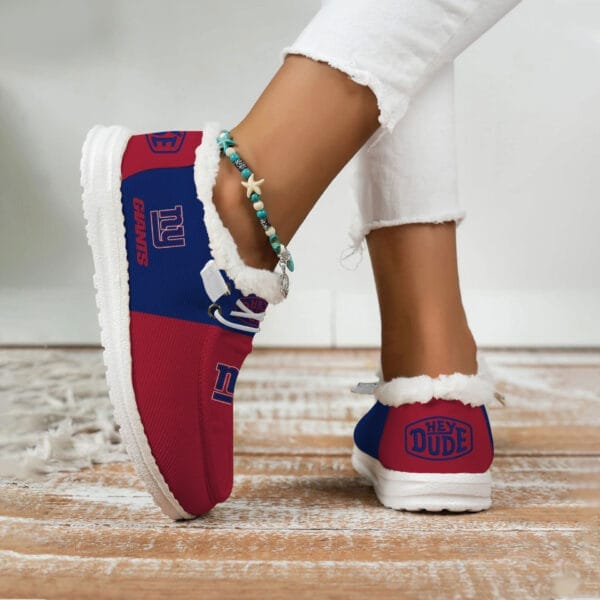 New York Giants Fuzzy Dude Shoes Winter Collection AMCFDUDE000058 - Image 3