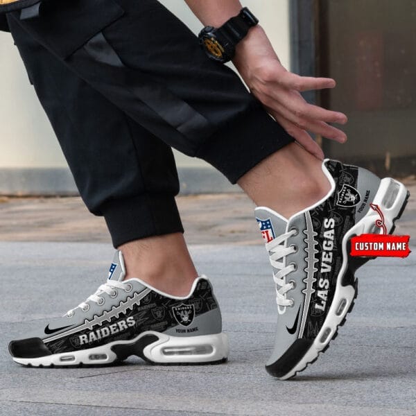 Las Vegas Raiders Personalized Plus T-N Youth Sneakers AMCTNS0003 - Image 3