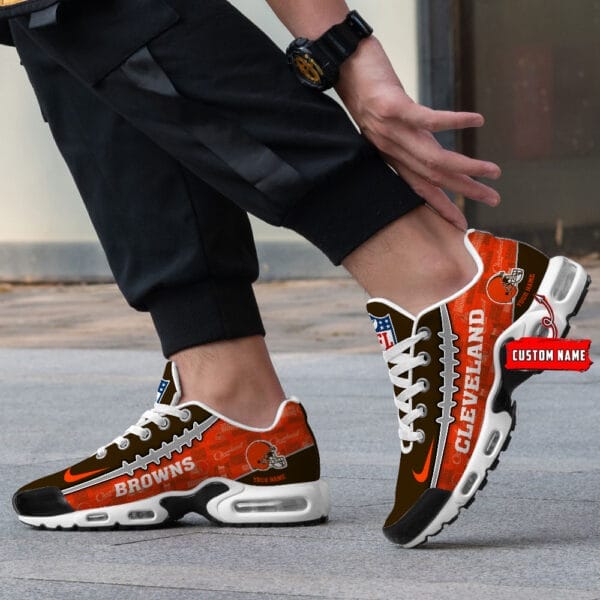 Cleveland Browns Personalized Plus T-N Youth Sneakers AMCTNS0080 - Image 3