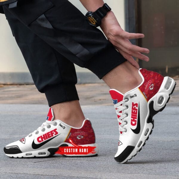 Kansas City Chiefs Personalized Plus T-N Youth Sneakers AMCTNS0039 - Image 2